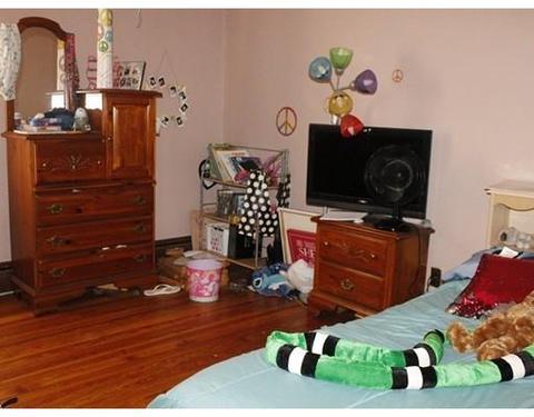 73 Wooley St, Fall River, MA 02724 photo 26