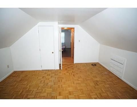 31 Strathmore St, Springfield, MA 01109 photo 15