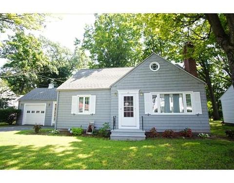 31 Strathmore St, Springfield, MA 01109 photo 1