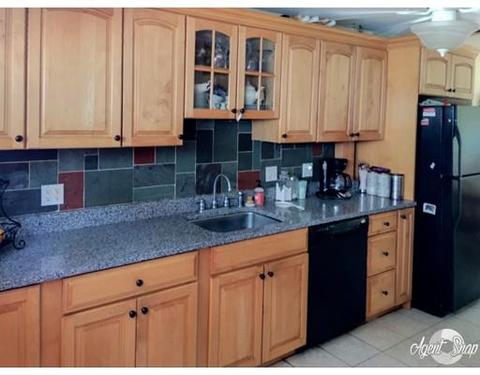 45 H St, Hull, MA 02045 photo 2