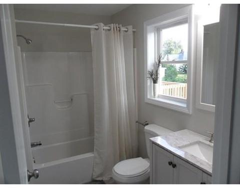 59 Maplewood Ave, Chicopee, MA 01013 photo 7