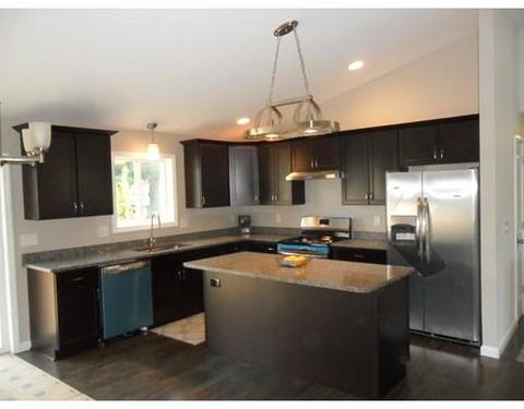 59 Maplewood Ave, Chicopee, MA 01013 photo 4