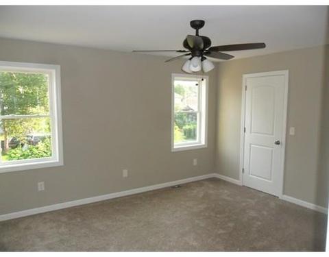 59 Maplewood Ave, Chicopee, MA 01013 photo 6