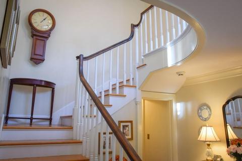 420 Pleasant St, Athol, MA 01331 photo 5