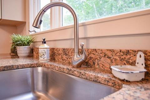 420 Pleasant St, Athol, MA 01331 photo 9