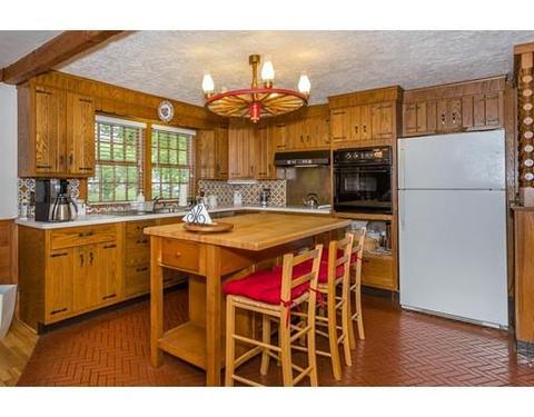 34 Independence St, Canton, MA 02021 photo 2