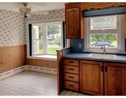 140 Acrebrook Rd, Springfield, MA 01129 photo 4