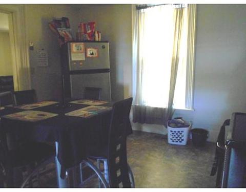 104 Bancroft St, Springfield, MA 01107 photo 9