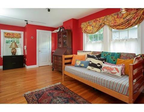 260 Clark Rd, Brookline, MA 02445 photo 6