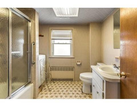 8 Burnham St, Gloucester, MA 01930 photo 14