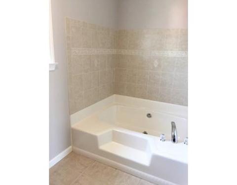 172 Vale St, Fall River, MA 02724 photo 8