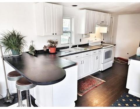 7 Spectacle Pond Rd, East Wareham, MA 02538 photo 8