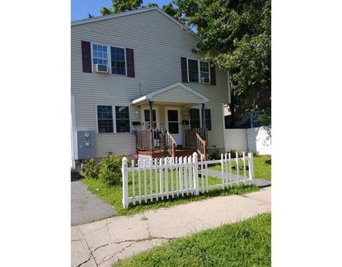 94 Mooreland St, Springfield, MA 01104 photo 1