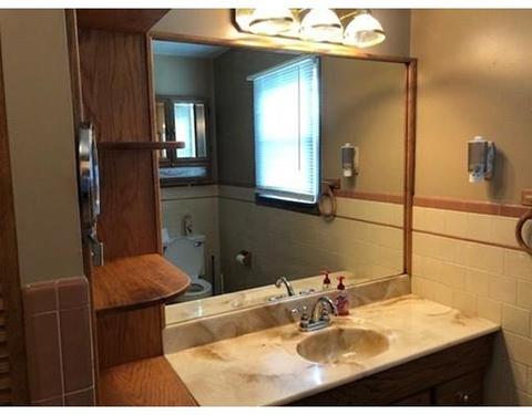 27 Burke St, Fall River, MA 02720 photo 4