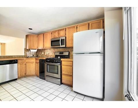 19 Deer Path #6, Maynard, MA 01754 photo 3
