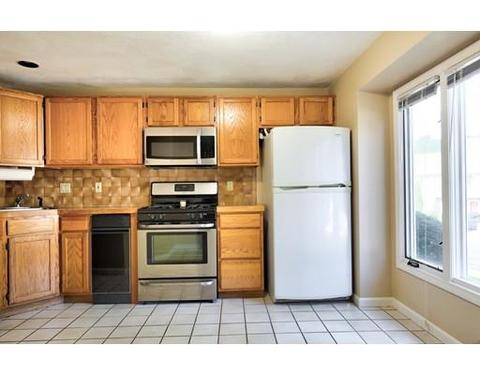 19 Deer Path #6, Maynard, MA 01754 photo 4