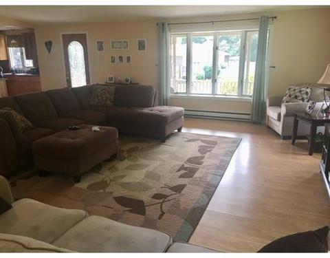 21 Loomis Ct, Chicopee, MA 01020 photo 28