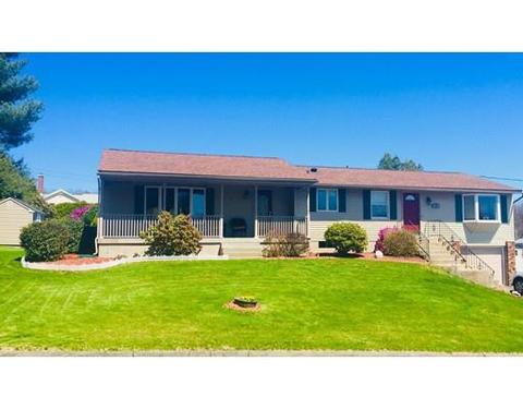 21 Loomis Ct, Chicopee, MA 01020 photo 1