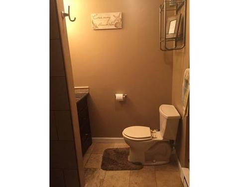 21 Loomis Ct, Chicopee, MA 01020 photo 20