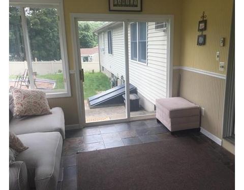 21 Loomis Ct, Chicopee, MA 01020 photo 25