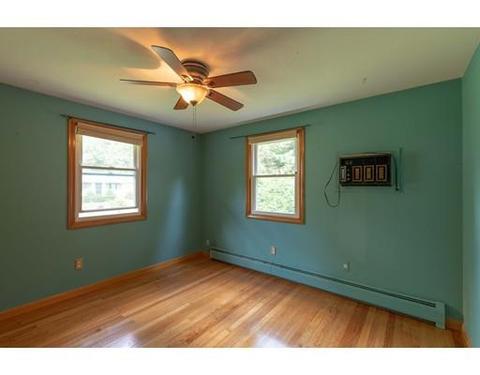88 Plain St, Easthampton, MA 01027 photo 11