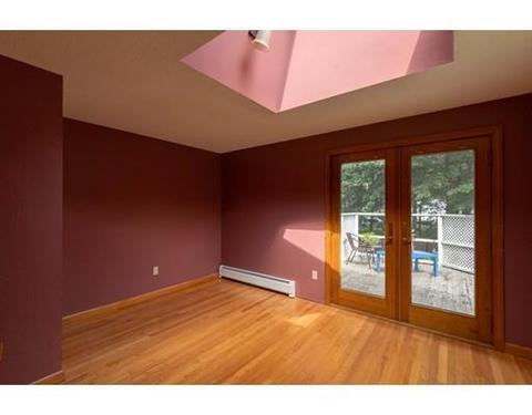 88 Plain St, Easthampton, MA 01027 photo 8