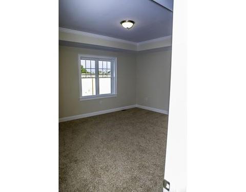 102 Laurel St, Fall River, MA 02721 photo 14