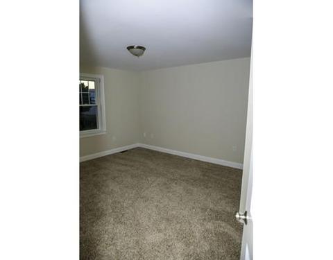 124 Laurel St, Fall River, MA 02721 photo 20