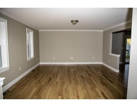 124 Laurel St, Fall River, MA 02721 photo 4