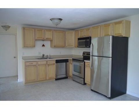 222 Stackpole St #15, Lowell, MA 01852 photo 9
