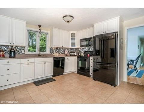 7 Surrey Ln, Barnstable, MA 02630 photo 5