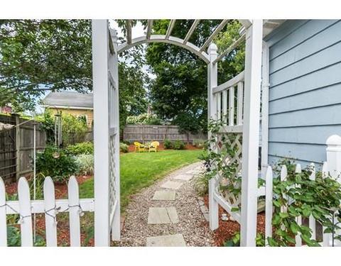 46 Central Ave, Danvers, MA 01923 photo 2