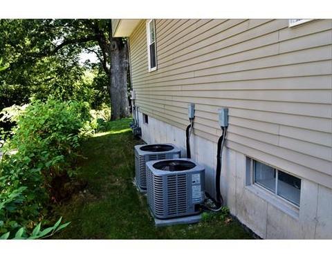 60 Newfield Rd, Springfield, MA 01119 photo 4