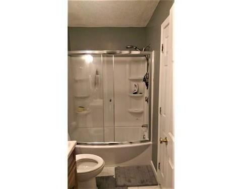 60 Newfield Rd, Springfield, MA 01119 photo 14