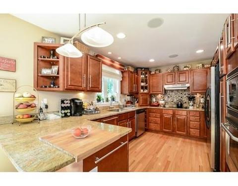 418 Britton Rd E, Barre, MA 01005 photo 3