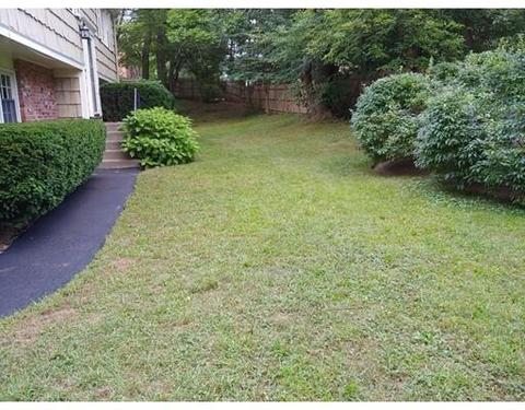 36 Oakcrest Dr, Framingham, MA 01701 photo 2