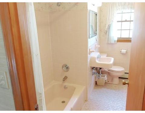36 Oakcrest Dr, Framingham, MA 01701 photo 12