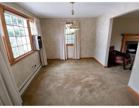 36 Oakcrest Dr, Framingham, MA 01701 photo 8