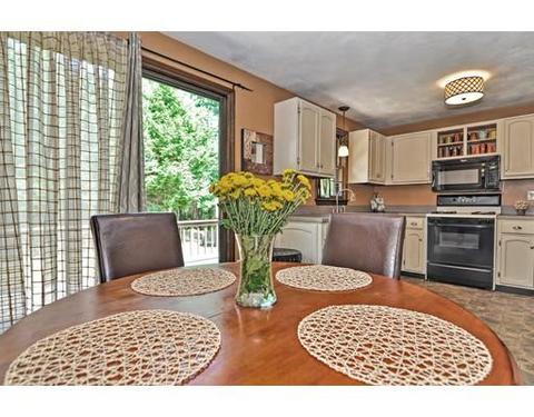 7 Lori Dr, Franklin, MA 02038 photo 20