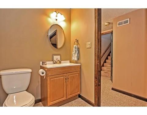 7 Lori Dr, Franklin, MA 02038 photo 25