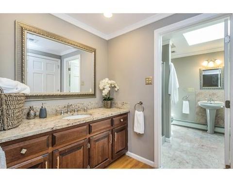 9 Fox Hollow Rd, Worcester, MA 01605 photo 17