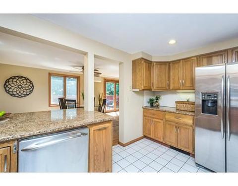 9 Fox Hollow Rd, Worcester, MA 01605 photo 12