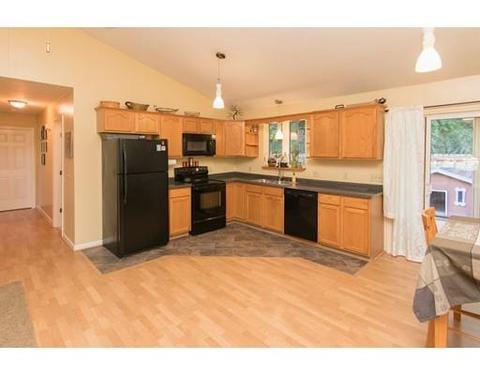 173 Gore Rd, Webster, MA 01570 photo 2