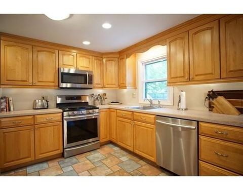 54 Fox Hill Rd, Springfield, MA 01118 photo 7
