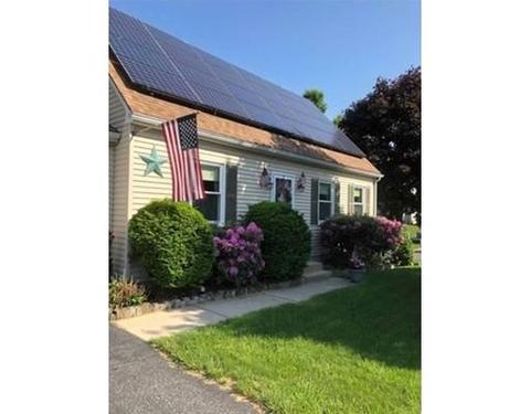6 Cluster Cir, Springfield, MA 01118 photo 2