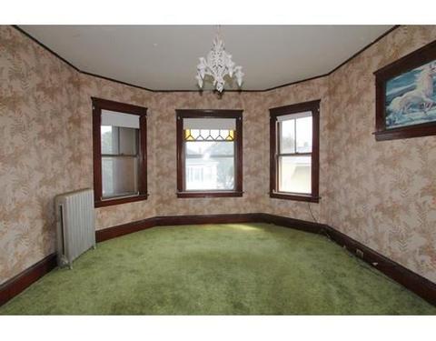 40 Mendon St, Worcester, MA 01604 photo 5