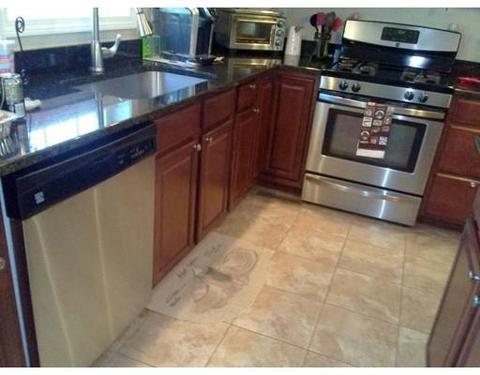 190 Pitman, Fall River, MA 02723 photo 2