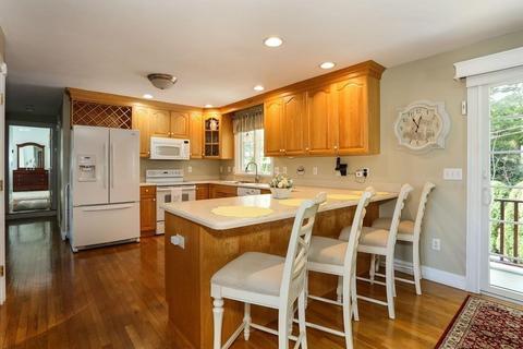 32 James Cir, Mashpee, MA 02649 photo 10