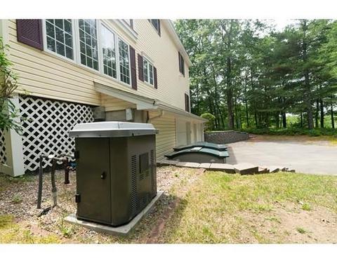 17 Pope Rd, Atkinson, NH 03811 photo 4