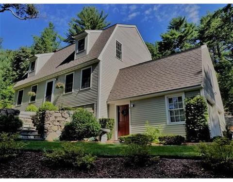 8 Eagle Ln, Beverly, MA 01915 photo 1